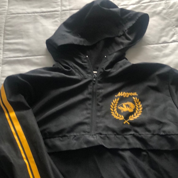 Victoria’s Secret Mizzou rain jacket - Picture 3 of 4